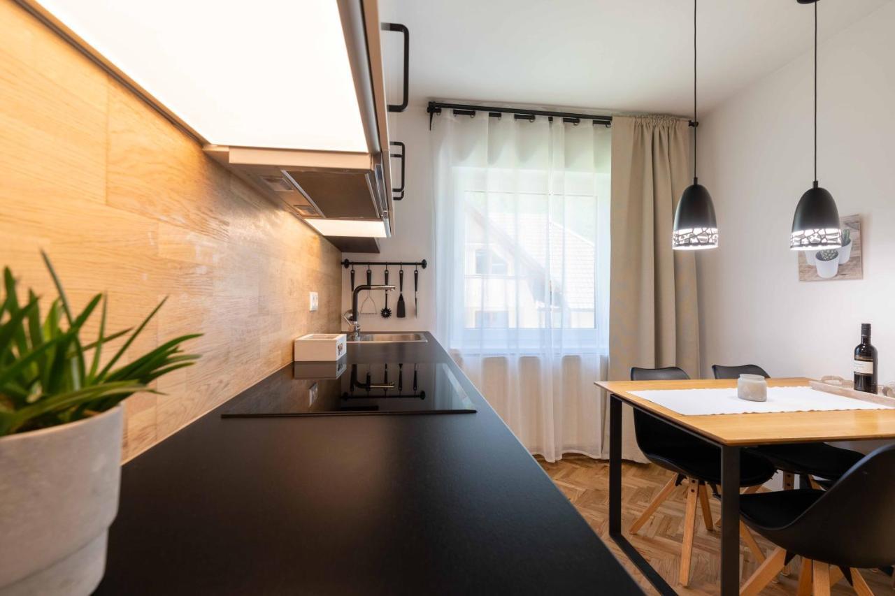 Apartma Pecek Kranjska Gora Exterior foto